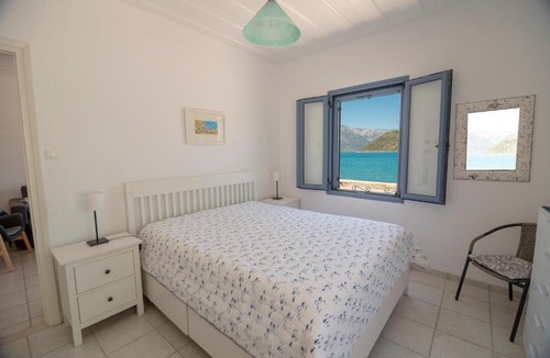 Vathy House | Cottage on the Sea