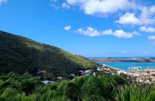 Estate Raphune Apartment | Cottage Queen Deluxe Double at Boundless Bliss Hotel
