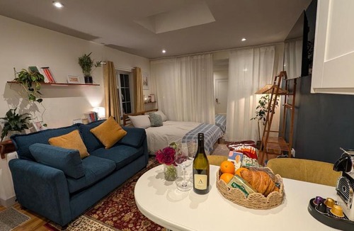 Dublin Apartment | Cottage Studio with Private Garden Patio