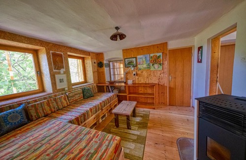 Zalec Apartment | Cottage surrounded by forests - The Sunny Hill
