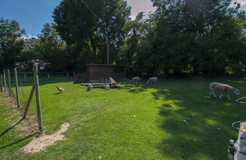 Saint-Pierre-du-Val House | Cottage with animal park on property nearby Honfleur Deauville Le Havre