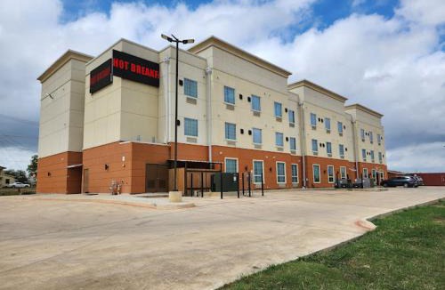 Cotulla Hotel | Cotulla Express Inn