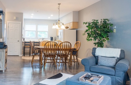 Beaverton House | Cougar Ln- Quiet & Comfortable Stay Near Nike, Intel & PDX