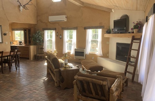 Fountain House | Country Barn House