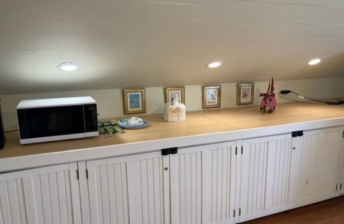 Kingston Springs House | Country Comfort near Nashville at the Flying Pig Inn