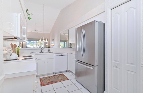 Estero Condo | Country Creek - Charming and Light Corner Condo with Golf !
