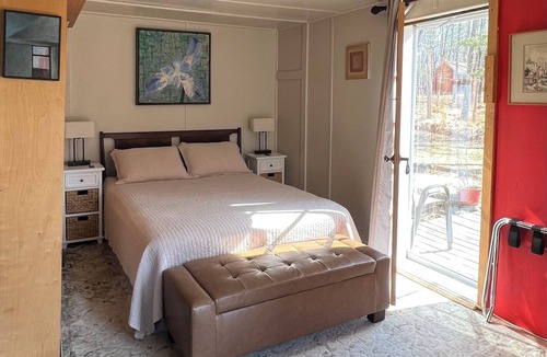 Town of Marbletown House | Country Elegance with Beautiful Catskill Mountain Views