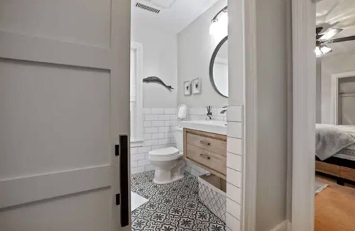 Heath Other | Country Farmhouse Estate, Pool, Retreat, Pets/YES
