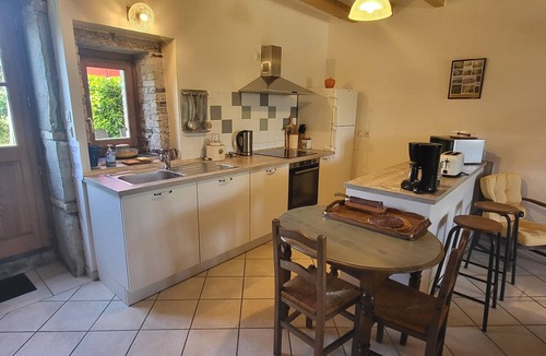 Saint-Marcelin-de-Cray House | Country cottage for a relaxing stay. Pets welcome