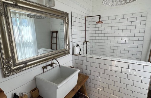 Upper Tooloom House | Country getaway at Calderwood Homestead