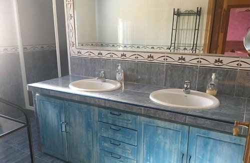 Fuentiduena de Tajo Cottage | Country house (full rental) Finca los Almendros from 17 to 32 people