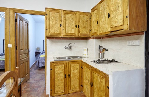 La Iruela House | Country House 'Cortijo De Las Flores' with Shared Pool, Terrace and Garden