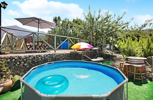 Icod de los Vinos Villa | Country House "Finca Las Carmenes" with Sea View, Pool, Terrace & Garden