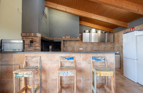 Santa Maria d'Olo House | Country House 'Mas Torigues' with Mountain View, Private Pool and Wi-Fi