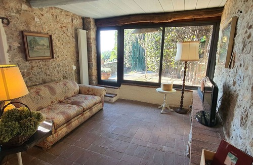 Vicopelago House | Country House/Farm House in Chiatri with 3 bedrooms sleeps 5