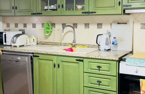 Fundao Cottage | Country house in historic village, traditional granite house/Castelo Novo.