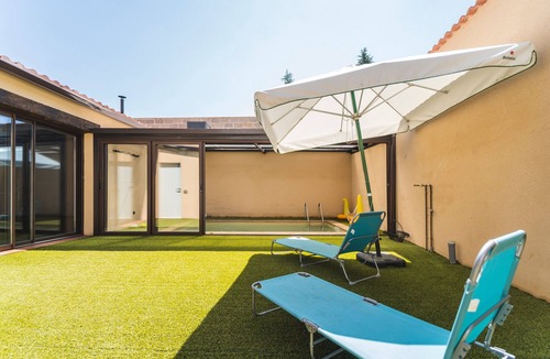 Amusco House | Country House 'Nueve Villas' with Private Garden and Wi-Fi