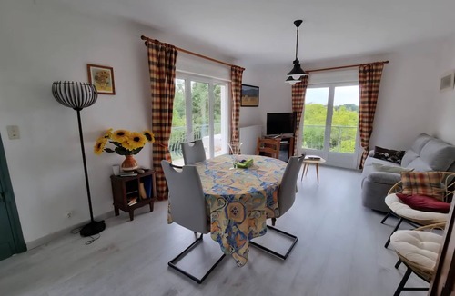 Galapian House | Country house with wonderful view over the Lot valley