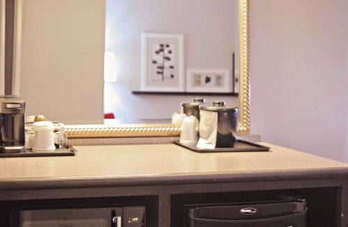 Pottsville Hotel | Country Inn & Suites by Radisson, Frackville (Pottsville), PA