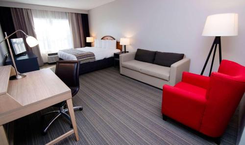 Brockton Hotel | Country Inn & Suites by Radisson, Brockton (Boston), MA