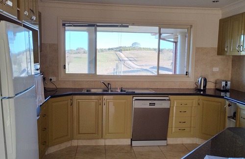 Springrange House | Country Paradise Estate Only 10 km From Canberra Border and 30 Mins to CBD