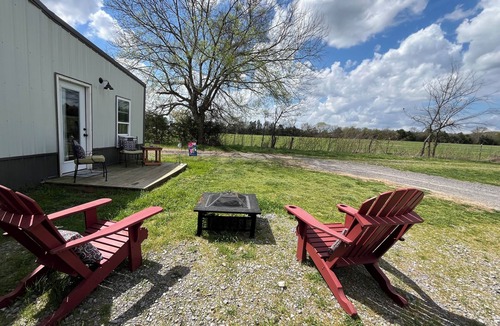 Readyville House | Country Roads Barn Farm Stay