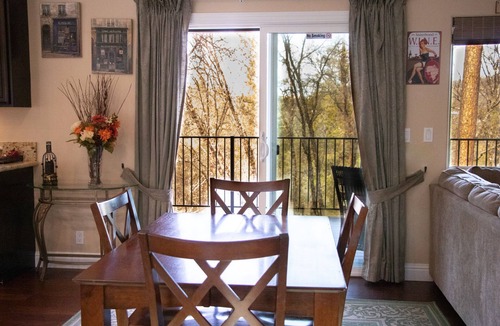 Placerville House | Country Setting in the Heart of Gold Country - Yet close to it all