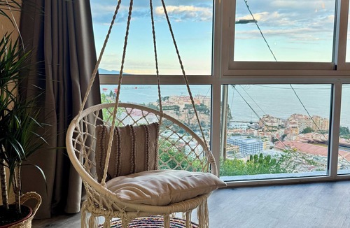 Cap d'Ail Villa | Country villa overlooking Monaco and the sea
