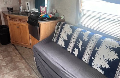 Imlay City House | Countryside Camper between Capac & Imlay City!