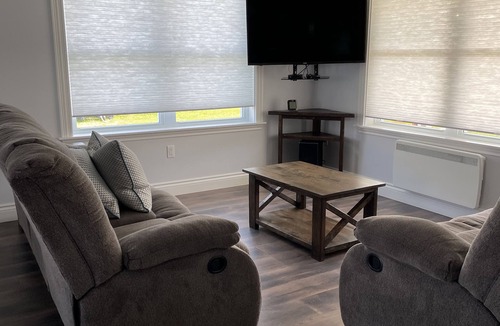 Clyde River House | Countryside Getaway