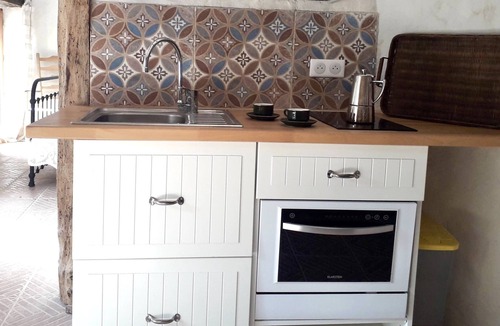 Boisseuilh Cottage | Countryside tiny house near Chateau de Hautefort