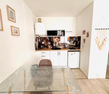 Republique Apartment | COUP DE CŒUR - HYPER CENTRE - WIFI