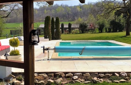 Saint-Yrieix-la-Perche Cottage | Couples Peace & Tranquility