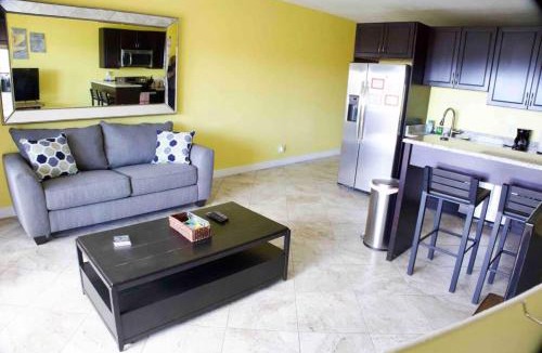 Red Hook House | Couples Getaway 1bed 1bath Condo In Red Hook