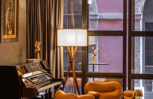 Old Lyon Hotel | Cour des Loges Lyon, A Radisson Collection Hotel
