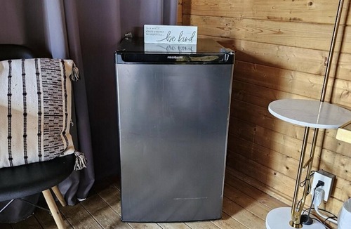 Dripping Springs Cabin | Courage Cabin @ 13 Acres - Stay/Shop/Yoga/Swim
