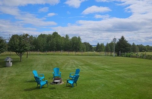 Parkland Beach House | Course Side Acreage Get Away, Apple Trees, Wildlife, Lake Views, Fire pit