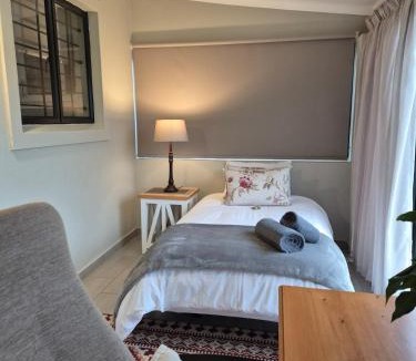 Hilton Villa | Courtleigh Cottage