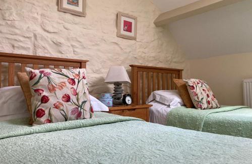 Shepton Mallet House | Courtyard Apartment
