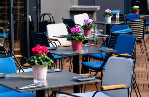 Issy-les-Moulineaux Hotel | Courtyard by Marriott Paris Porte de Versailles