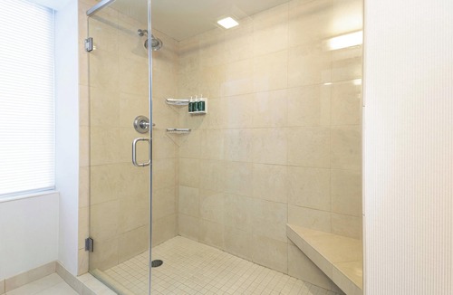 Venable Hotel | Courtyard by Marriott Charlottesville University Medical Ctr
