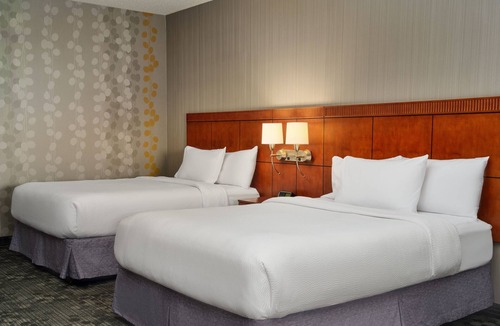 Stow Hotel | Courtyard by Marriott Akron Stow