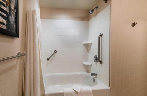 Buford Hotel | Courtyard by Marriott Atlanta Buford Mall of Georgia
