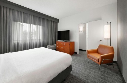 Gwinnett Place Hotel | Courtyard by Marriott Atlanta Duluth/Gwinnett Place