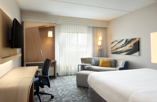 Round Rock Hotel | Courtyard by Marriott Austin Round Rock