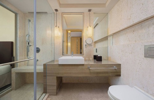 Bilaspur Hotel | Courtyard by Marriott Bilaspur