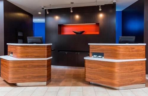 Bismarck Hotel | Courtyard by Marriott Bismarck North
