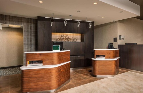 Littleton Hotel | Courtyard by Marriott Boston Littleton