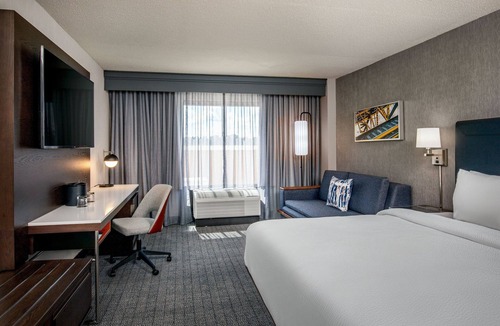 Billerica Hotel | Courtyard by Marriott Boston Billerica/Bedford