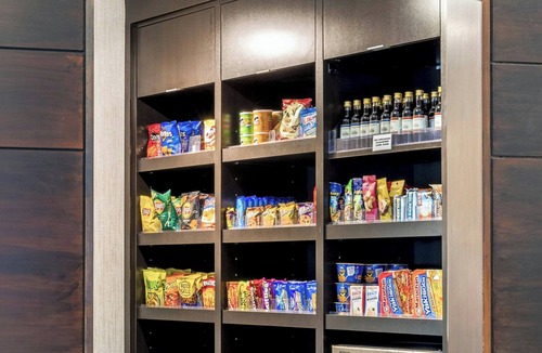 Piety Corner Hotel | Courtyard by Marriott Boston Waltham